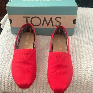 TOMS Women's Alpargata